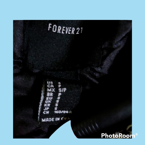 Coat - Picture 13 of 16